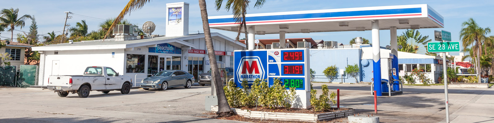 Marathon fuel cards for commercial fleet vehicles with gallon savings across nationwide locations